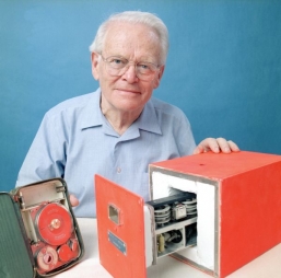 Airplane Black Box/Flight Data Recorder | Information School